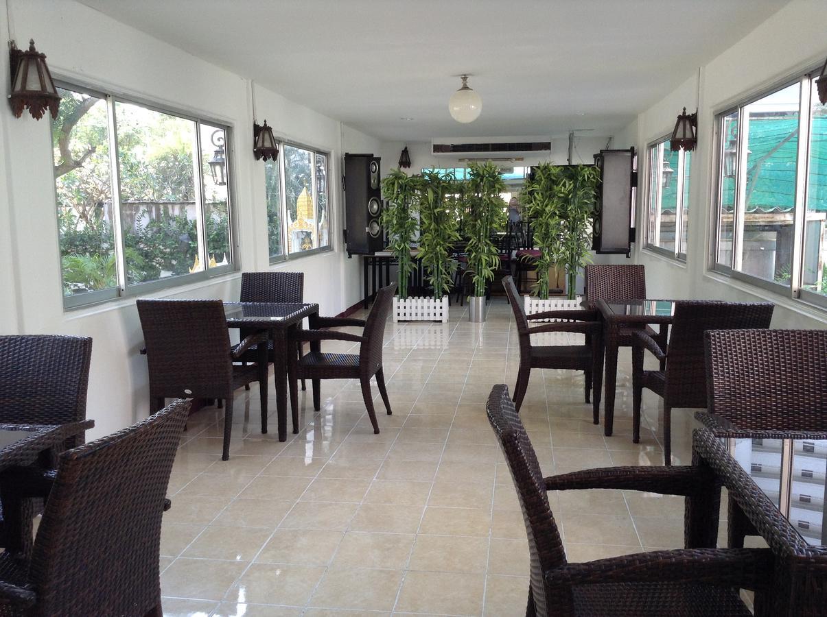 Jomtien Cozy Inn Pattaya Esterno foto